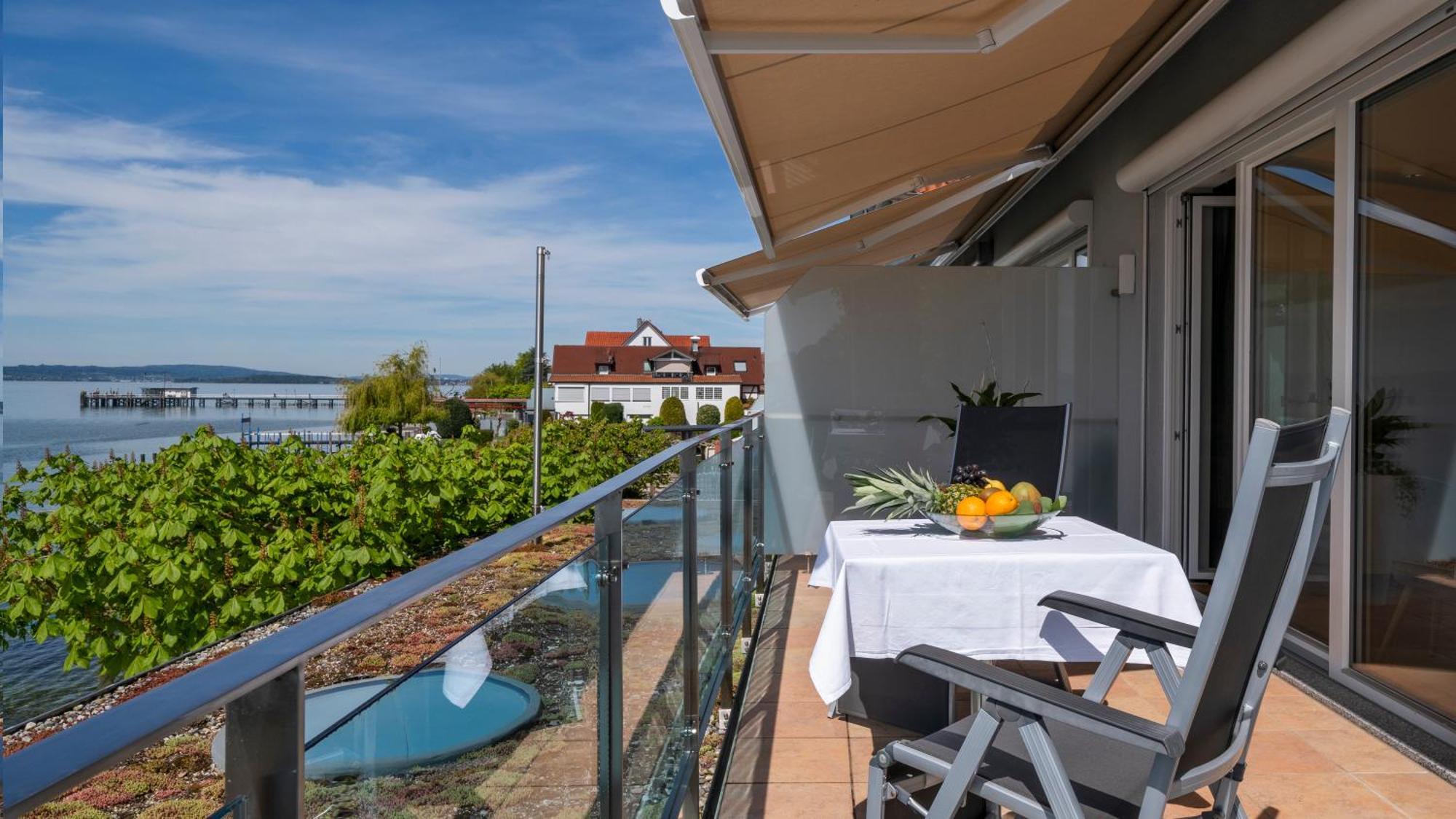 Boutiquehotel Zur Winzerstube - Adults Only Hagnau Kültér fotó