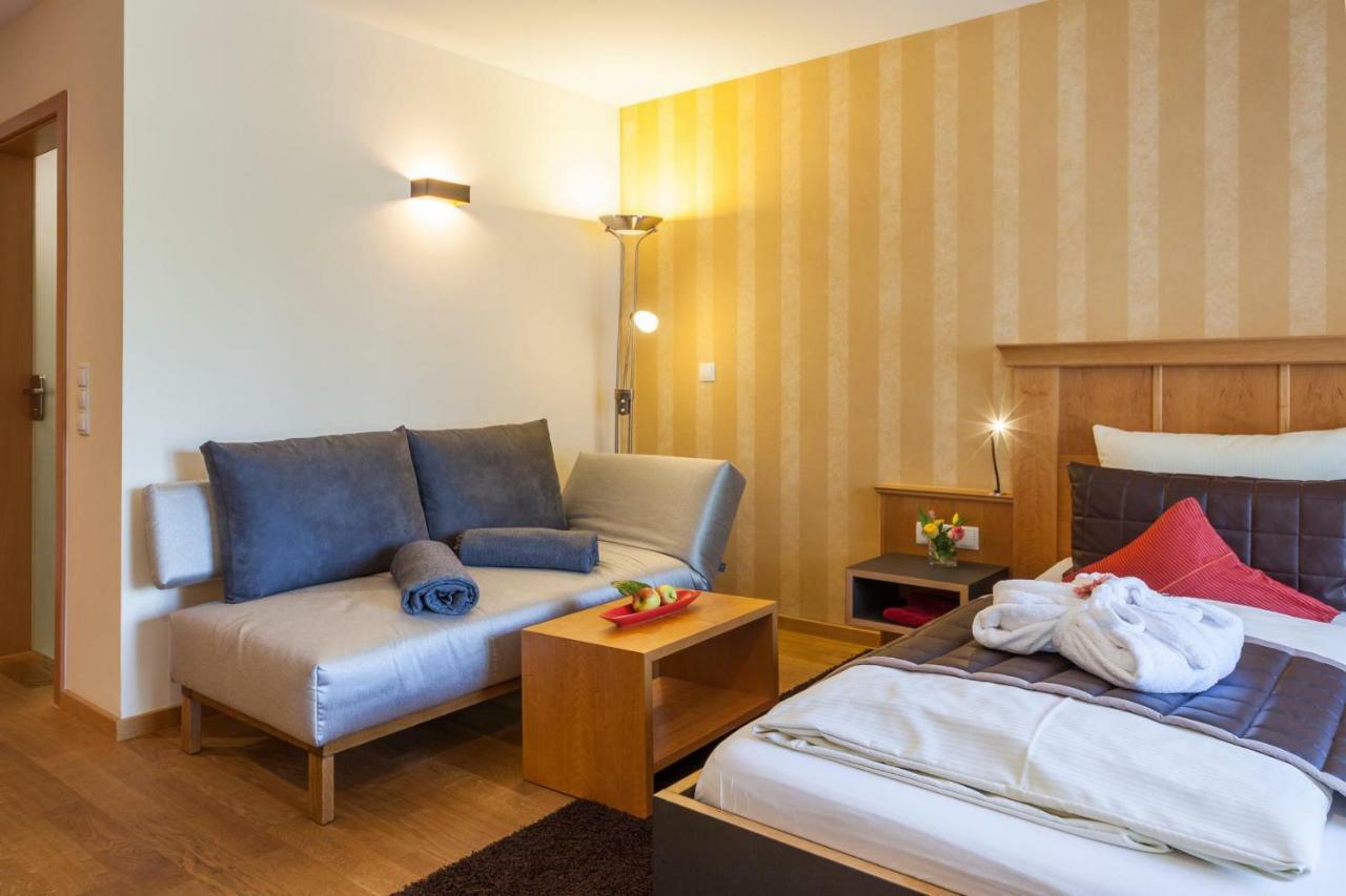 Boutiquehotel Zur Winzerstube - Adults Only Hagnau Kültér fotó